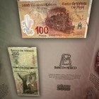 Banco de México 2010 Mexico Commemorative Banknotes Folder 100 & 200 Pesos — photo 1