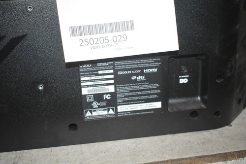 VIZIO  D32H-G9 LED BACKLIGHTS TESTED WORKING JL.D32051330-202ES-M_V01 - Picture 4 of 4