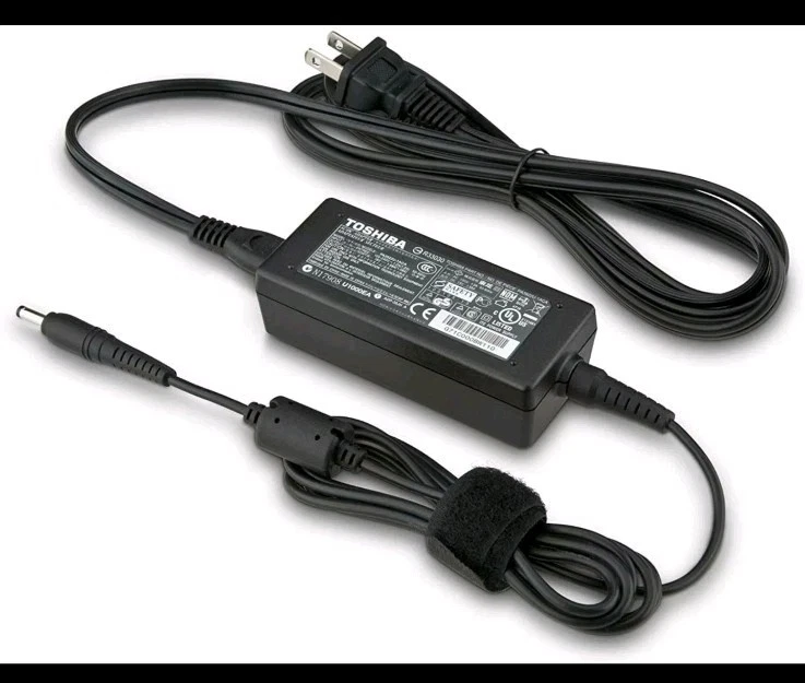 Caricabatterie E Cavo Dati Da 10W Per Tablet Toshiba AT200 E AT300, Nuovo Generico