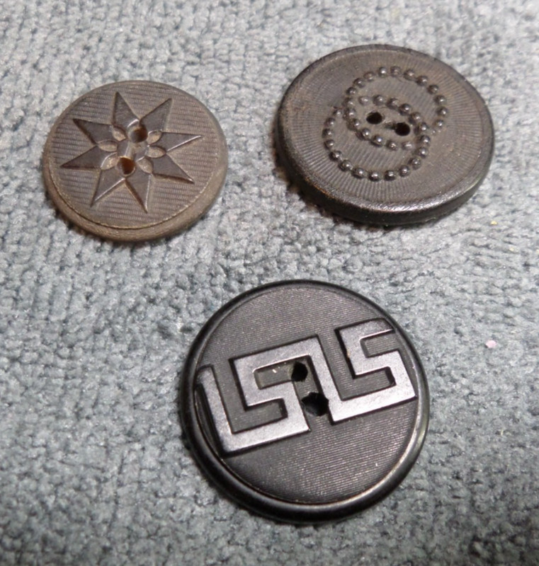 3 Antique Pressed Horn Picture Buttons 8-PT STAR GREEK KEY & CIRCLES