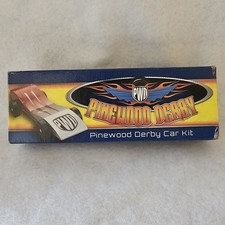 Official BSA Pinewood Derby Model Car Kit 17006 Body, Wheel Set,  Axles New