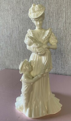 ROYAL WORCESTER BONE CHINA DIE TAUFE MAMA KINDER CREME PORZELLAN PERFEKT