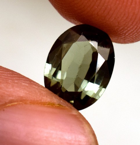 Mozambique Green Tourmaline 2.25 Ct Oval Cut Lab-Created Loose Gemstone - Picture 5 of 6