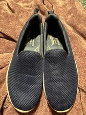 Sketcher air cooled arch fit size 7.5 Blue