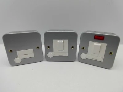 SCOLMORE / CLICK CLICK CL049 CL051 CL052 13 AMP FUSED CONNECTION UNIT UNSWITCHED SWITCHED NEON