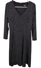 Tommy Hilfiger Dress Size 6 V-Neck 3/4 Sleeve Sleeve Black Polka Dot Knee Length