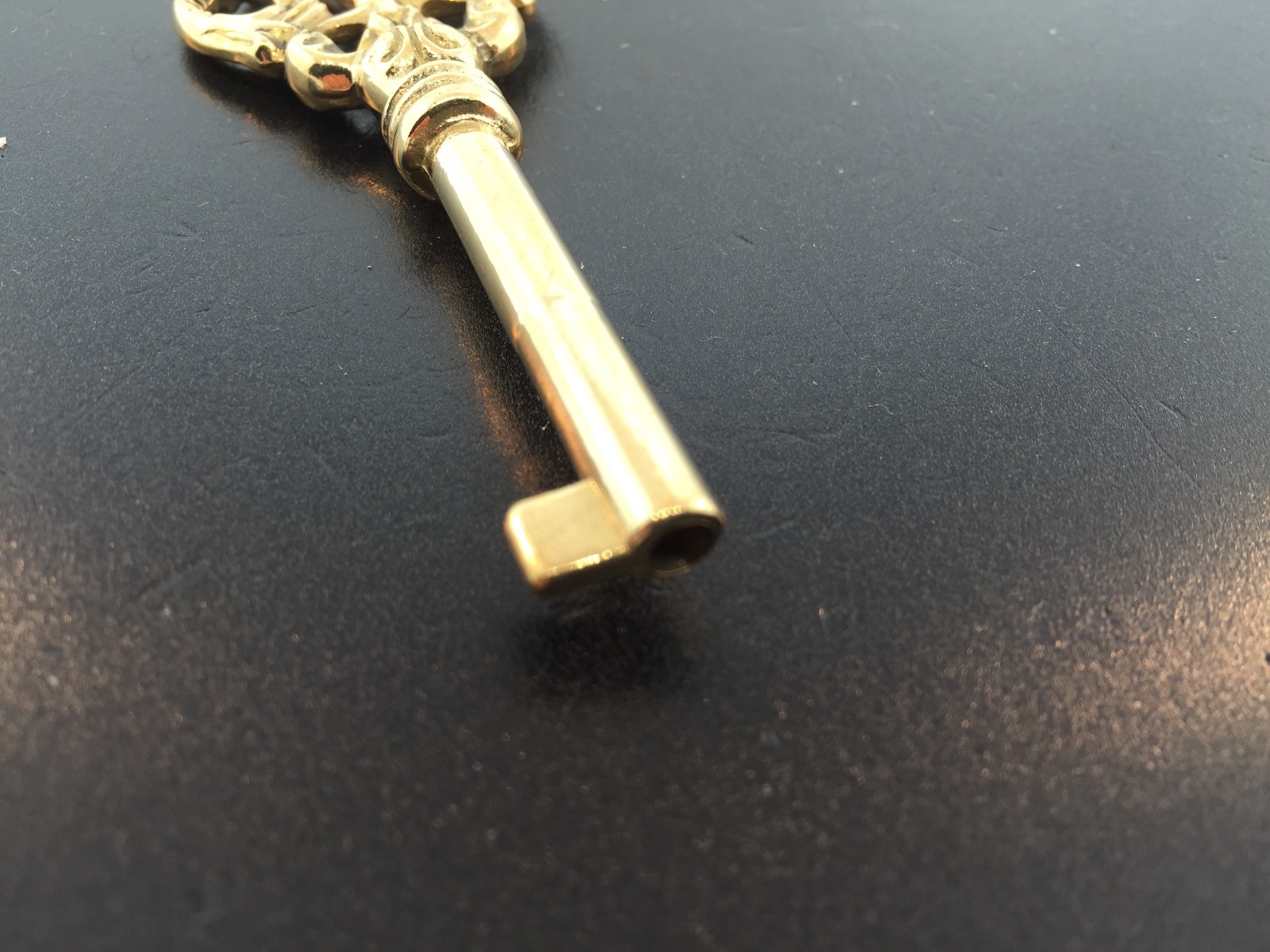 Door Key Howard Miller Grandfather Clocks  Solid Brass
