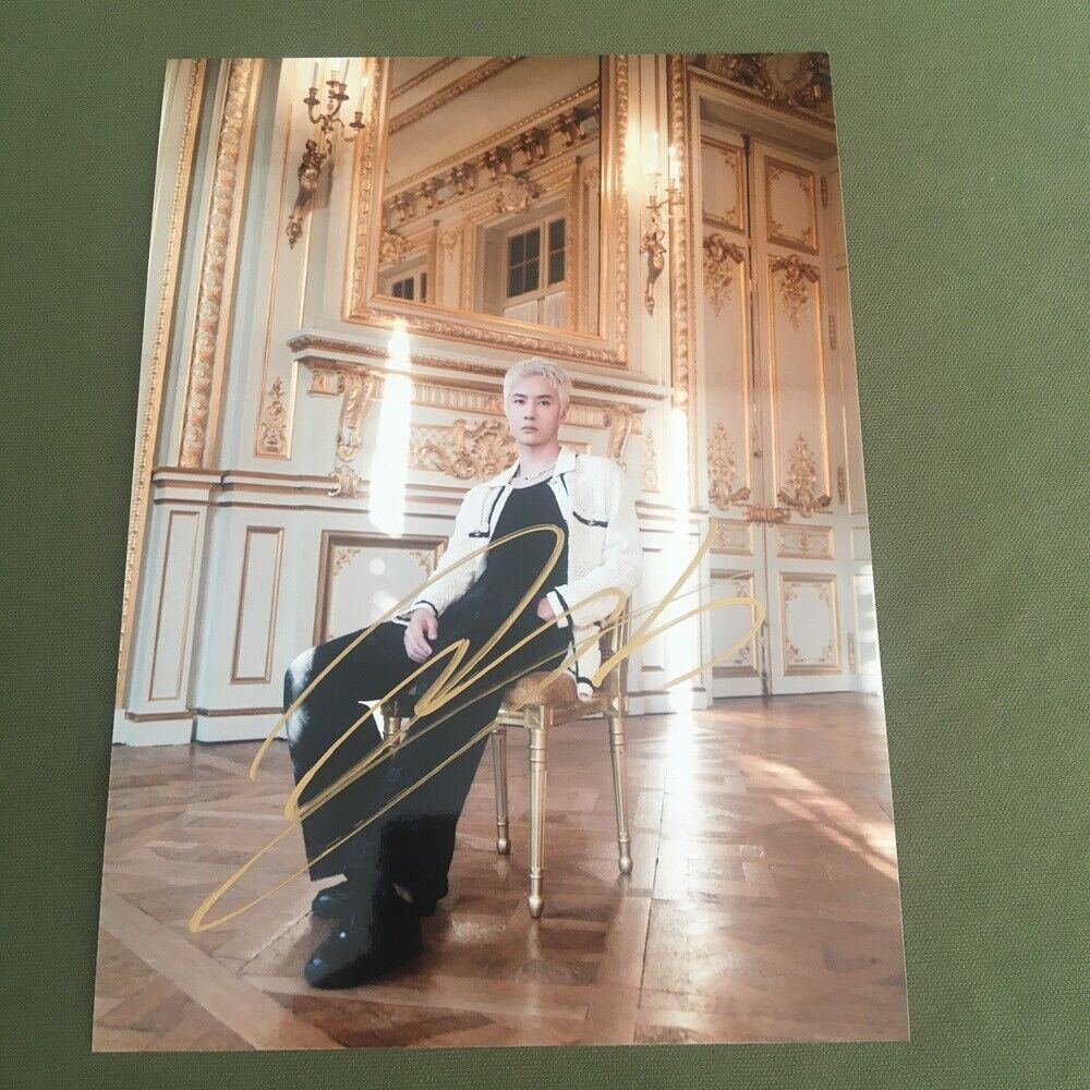 WANG YIBO YI BO PHOTO CARD PICTURE SIGNED AUTOGRAPHED CHINESE 5*7