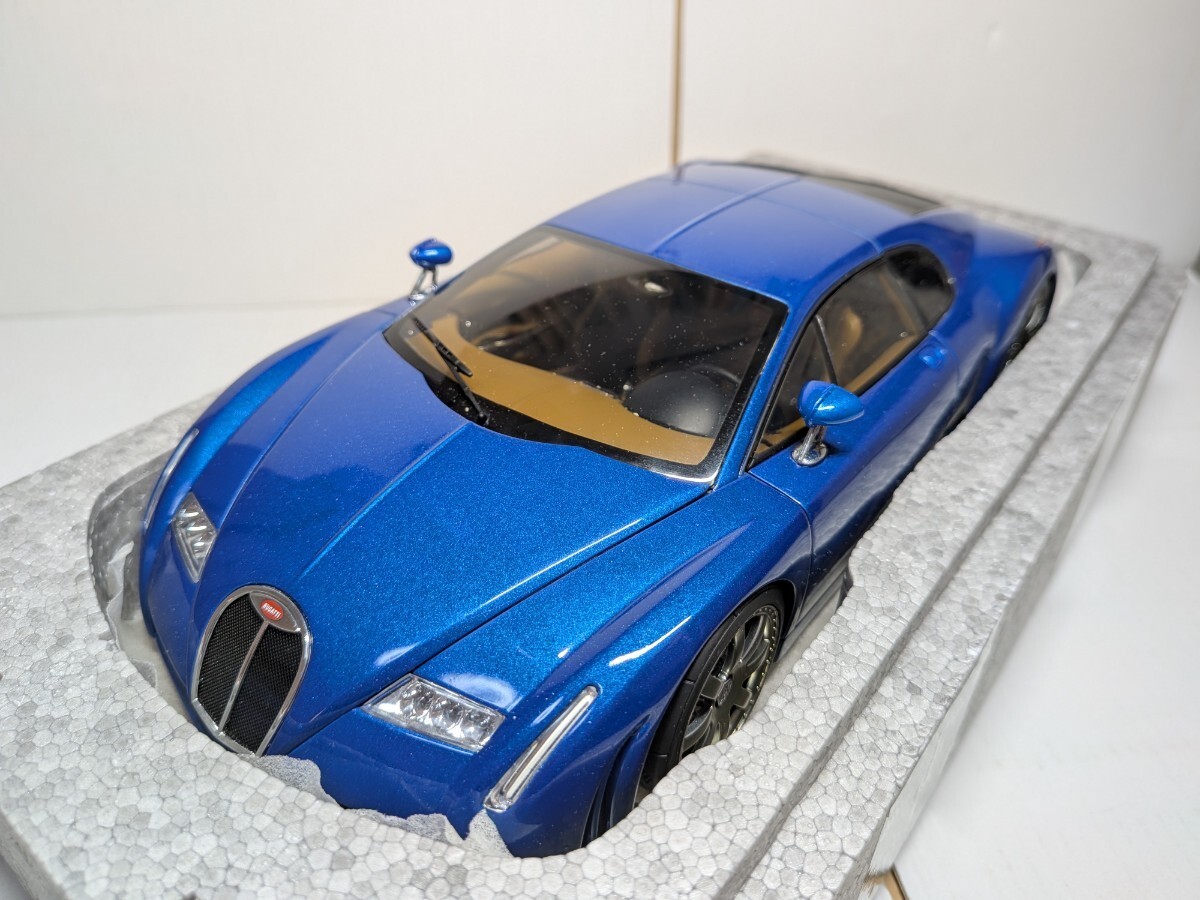 AUTOart Bugatti Chiron Blue 70911