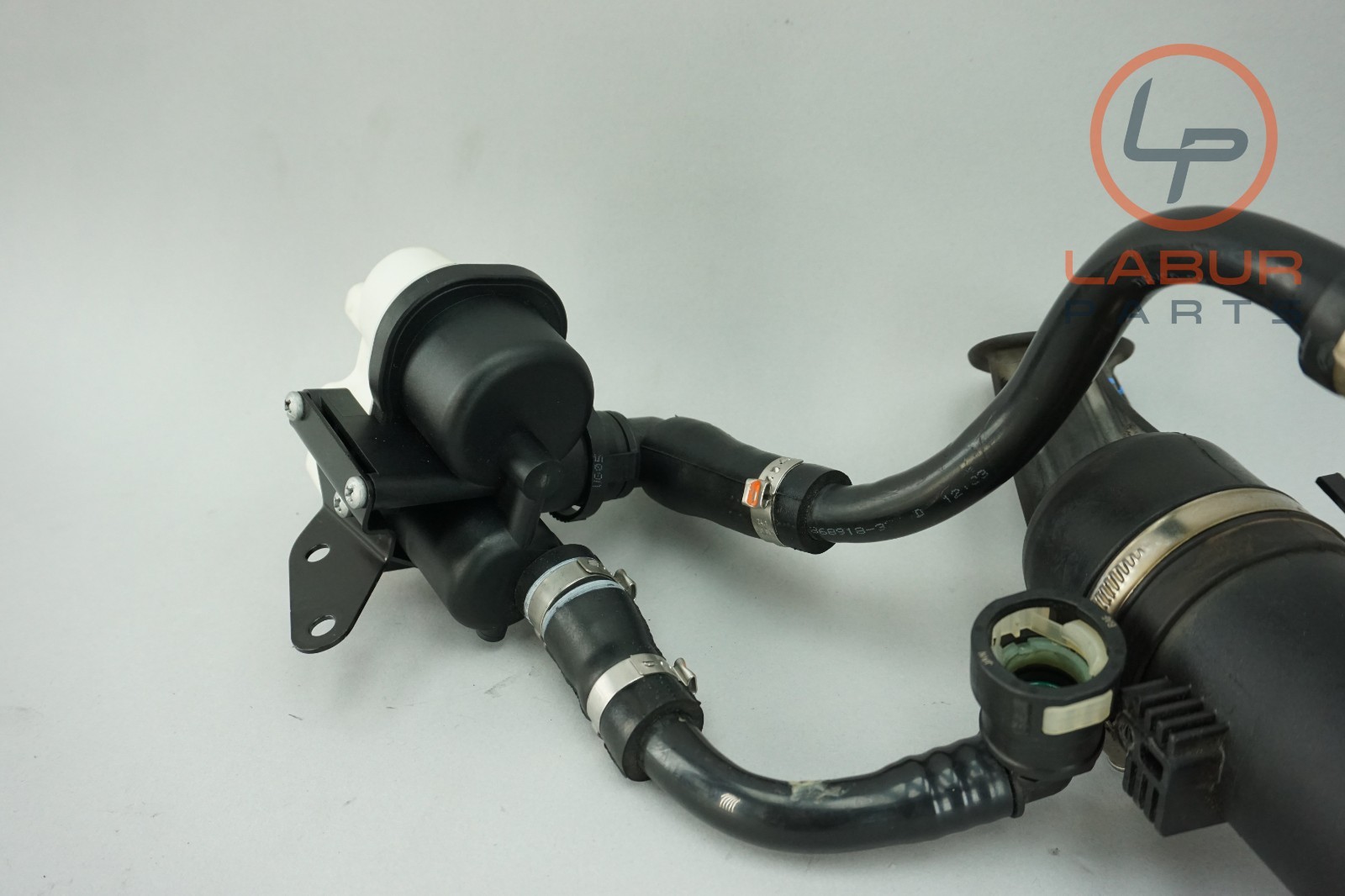 M139 04-07 Maserati Quattroporte Bosch Fuel Leak Detection Pump Unit A811