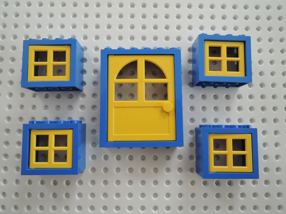 Lego 4 x Fenster 4132 blau 2x4x3 Gitter gelb Tür 6235c02 blau gelb 2x6x6  B1 - Bild 1 von 1