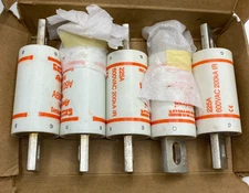 PACK OF 5 FERRAZ SHAWMUT A60X225-4 AMP-TRAP FUSE SEMICONDUCTOR FUSE 600V 225A 🎯