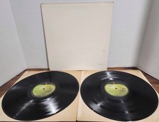 The Beatles self-titled aka The White Album 2X Vinyl LP Apple SWBO-101 1968