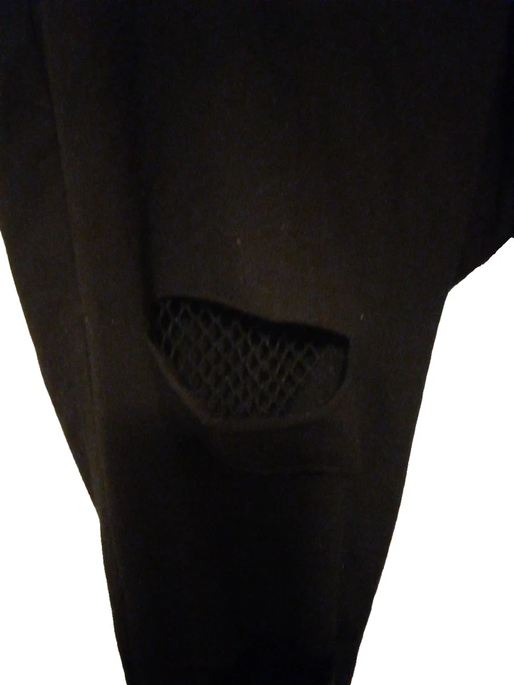 Legging feminina Torrid preta malha rasgada rede de pesca elástica tamanho 2 - Imagem 3 de 4