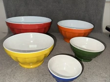Got… Tabletops Unlimited Set Of 5 Ceramic Nesting Mixing Bowls