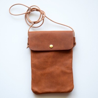 ROBERU Tanned Cow Leather Sacoche Camel Green Navy Compact Vertical JAPAN NEW