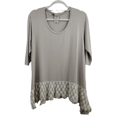 Patricia Woods Pour Filly + Colt Beige Tan Top With Crochet Detail Size Small