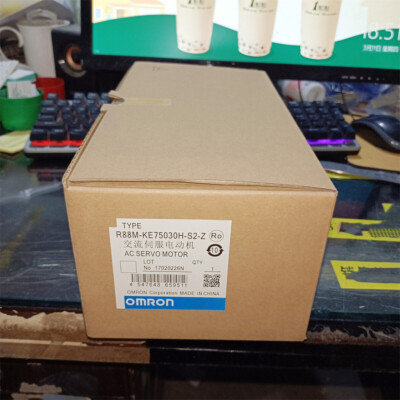 1PCS Brand New In Box Omron R88M-KE75030H-S2-Z Fast Shipping via DHL