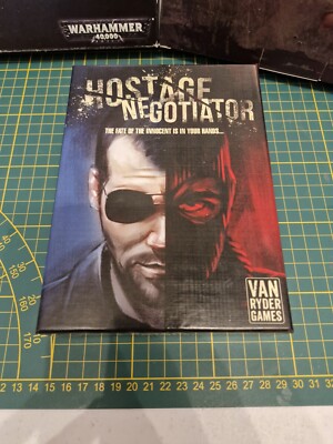 Der Unterhändler  Hostage Negotiator Basisspiel  Englisch wie Neu Brettspiel 