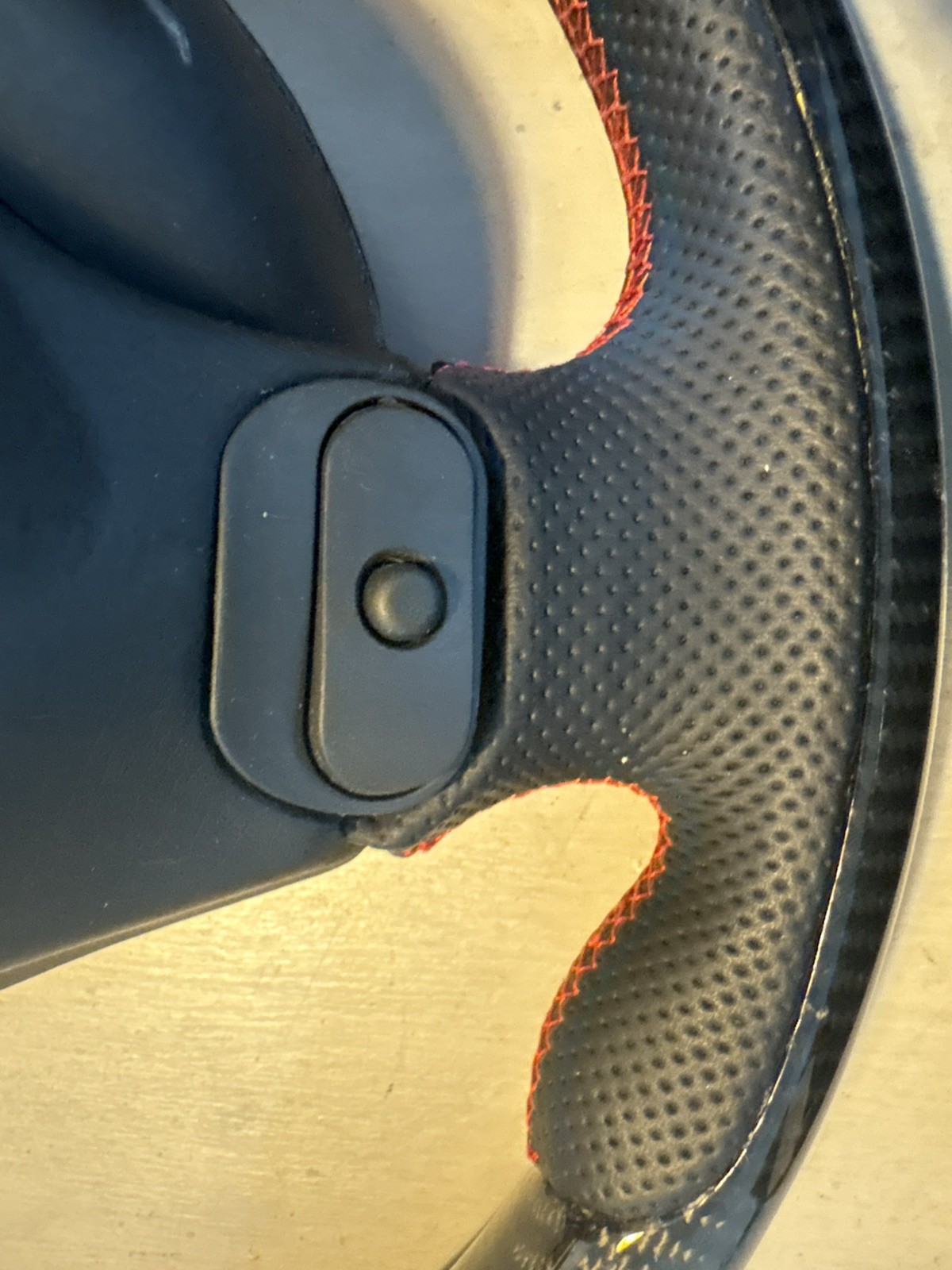 OEM MASERATI GRANTURISMO GRANCABRIO CARBON FIBER STEERING WHEEL