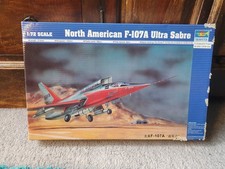 01605 Trumpeter 1:72 North American F-107A Ultra Sabre Model Kit Bomber Fighter