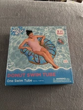H2OGo LG Donut Swim-Tube 42in.(3ft.) Wide w/220 lb. Weight Limit. Pool/Beach