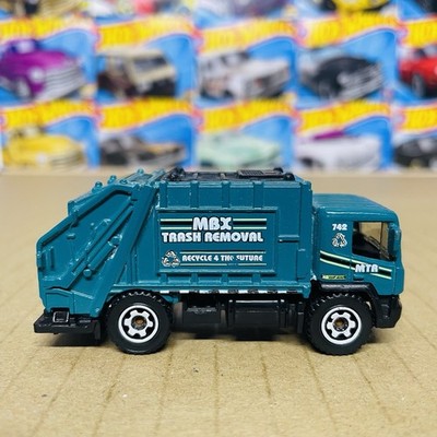 Matchbox Garbage Truck Green MBX Trash Removal Loose Diecast 1:64 2007