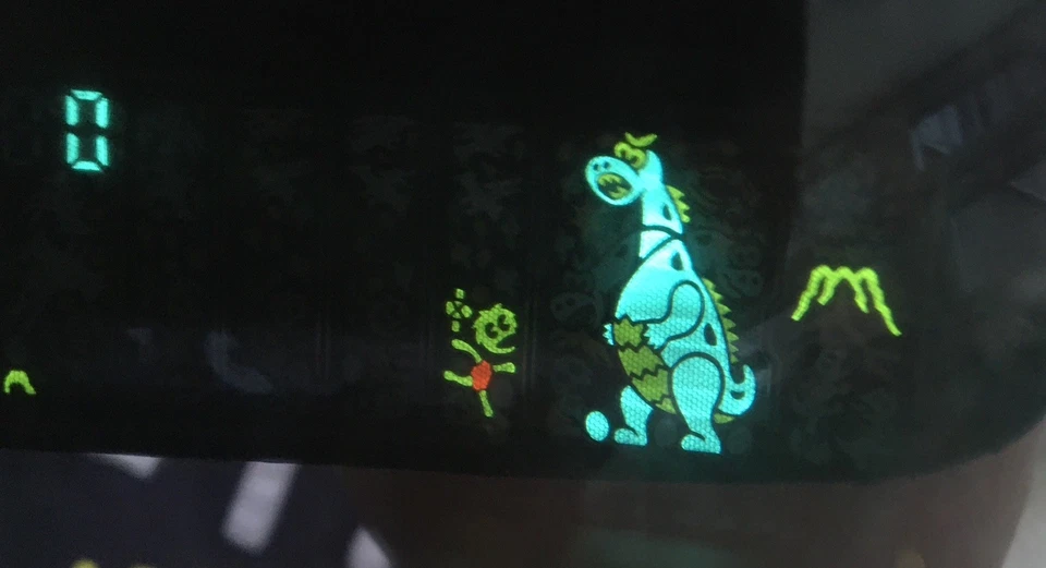 TOMY CAVEMAN DESKTOP ELECTRONIC ARCADE COMPUTER GAME 1982 MADE IN JAPAN - Bild 4 von 4