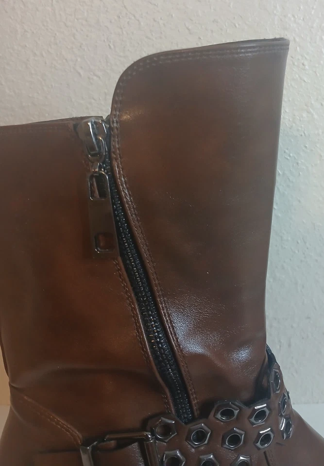 Bota para mujer talla 9,5 M Ashro media pantorrilla marrón cremallera, tacón de 2,75", usada Foto 4 de 4