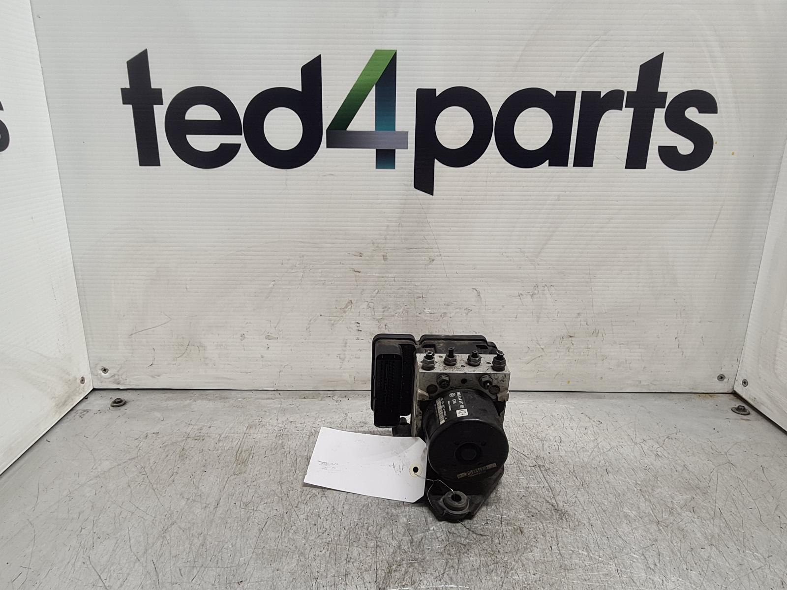 VOLKSWAGEN GOLF ABS Pump/Modulator 1K0614517DE Mk6 (5K) 08 09 10 11 12