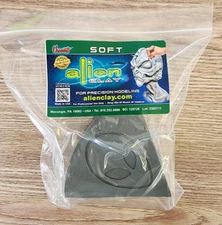 Chavant - Alien Clay Soft - 1 Wedge Sample Size (0.5lb)