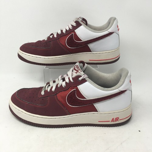 maroon and white basketball shoes