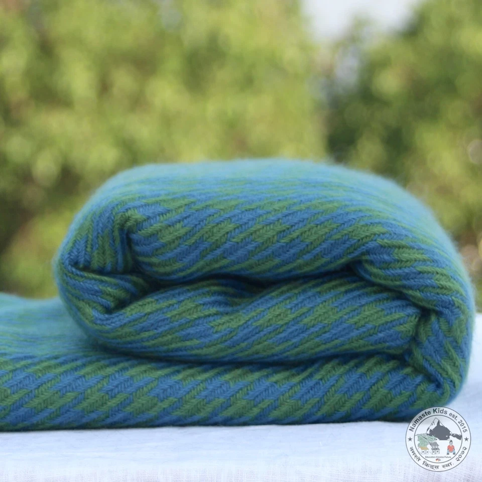 Cashmere Blanket " Garphu " - Handmade From Nepal, Bedspread, Blanket - image 2 of 4