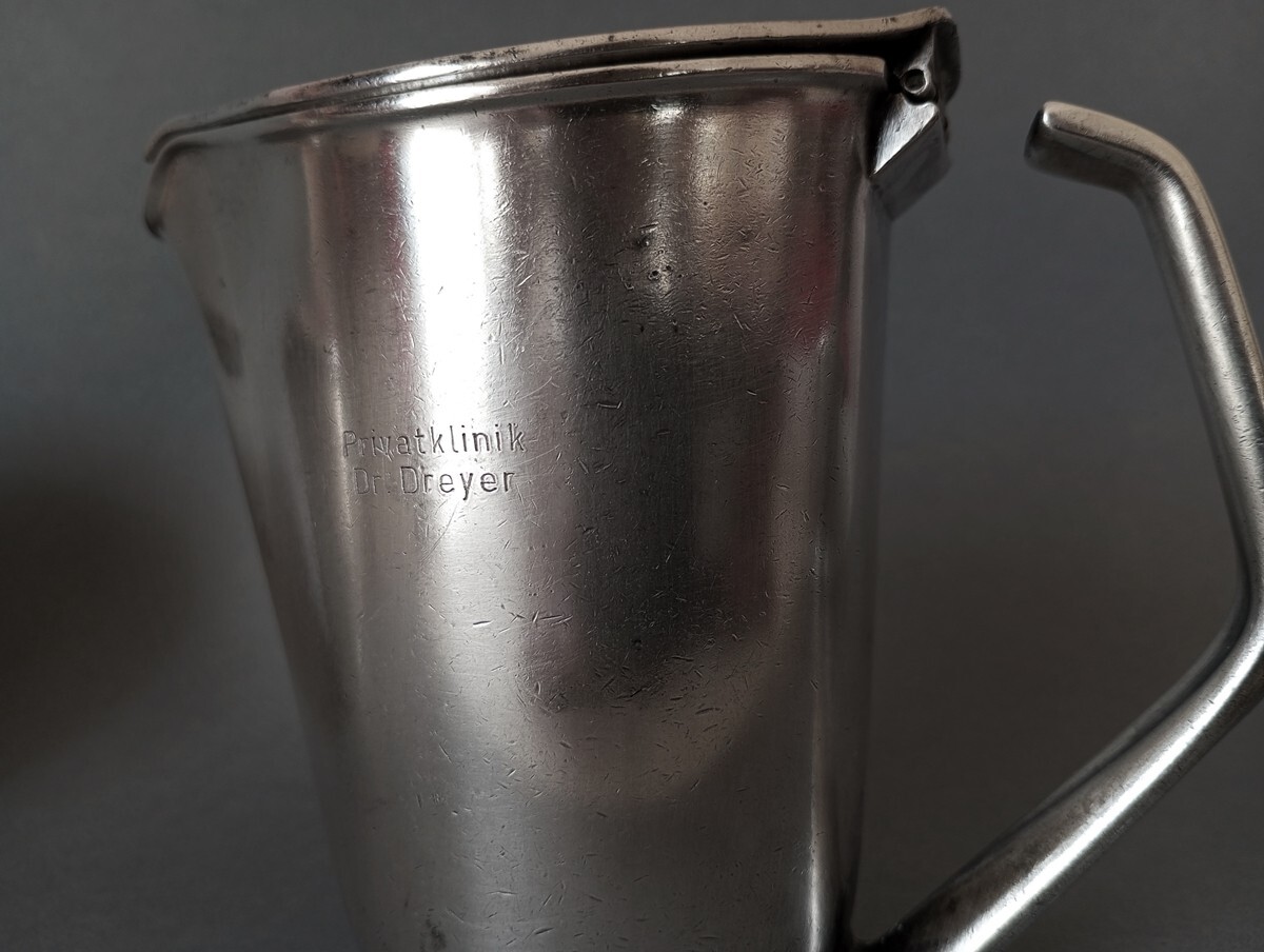 WMF Wilhelm Wagenfeld bauhaus/modernist tee & coffee pot WMF Wilhelm Wagenfeld bauhaus/modernist tee & coffee pot