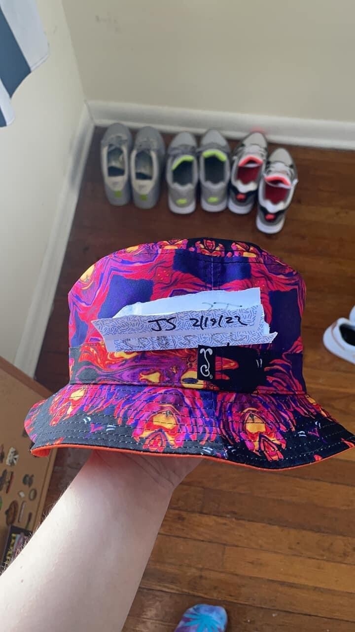 V1 Bucket Hat X/