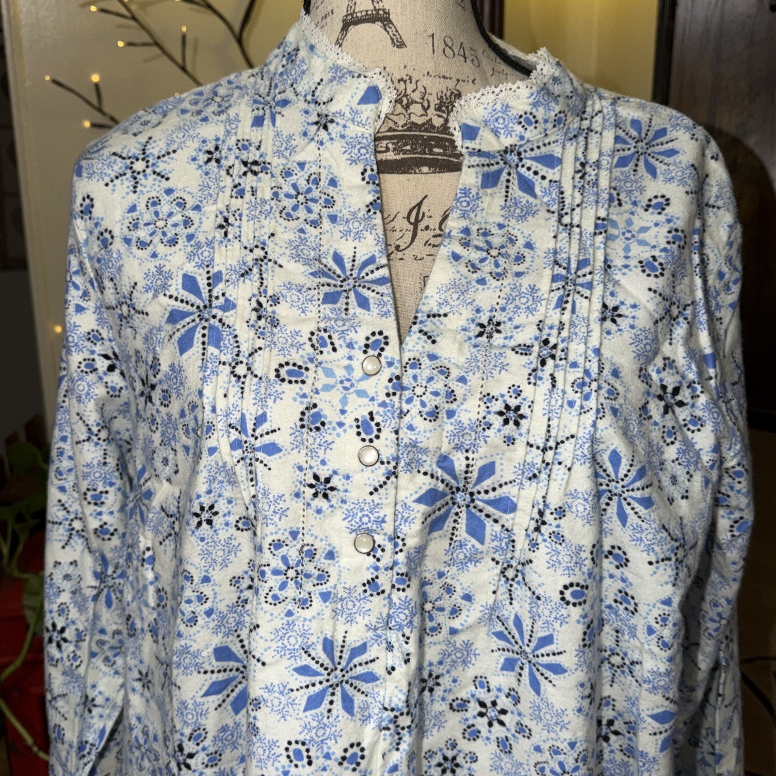 Basic Edition  flannel long gown large - image 4