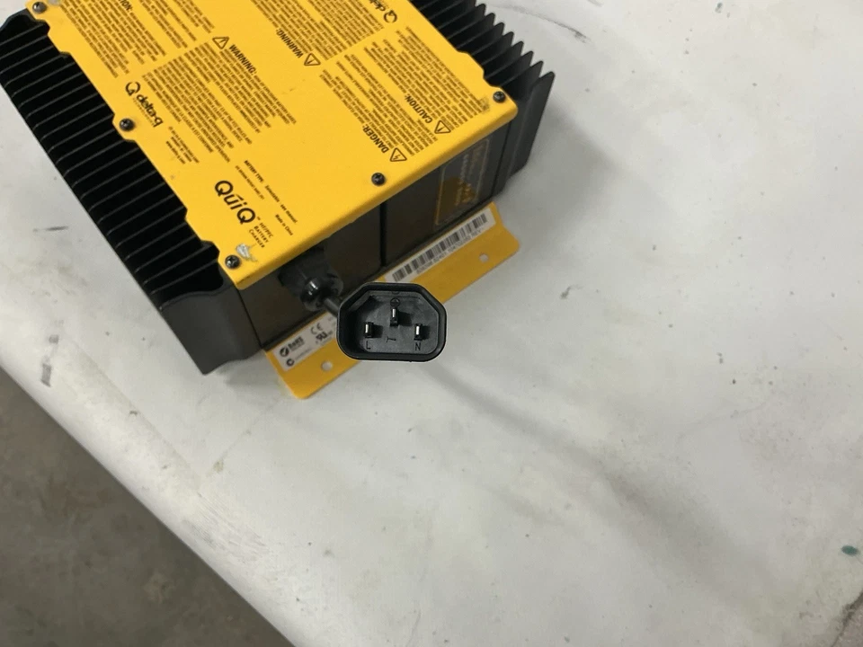 NUEVO Cargador de carro de golf Delta-Q 922-4854-E6B 48 voltios Yamaha EZ-GO 2Five  Foto 4 de 4