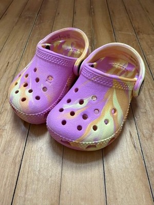 Crocs Classic Clogs Toddler Child Size 4 Pink Orange Yellow  display picture 1
