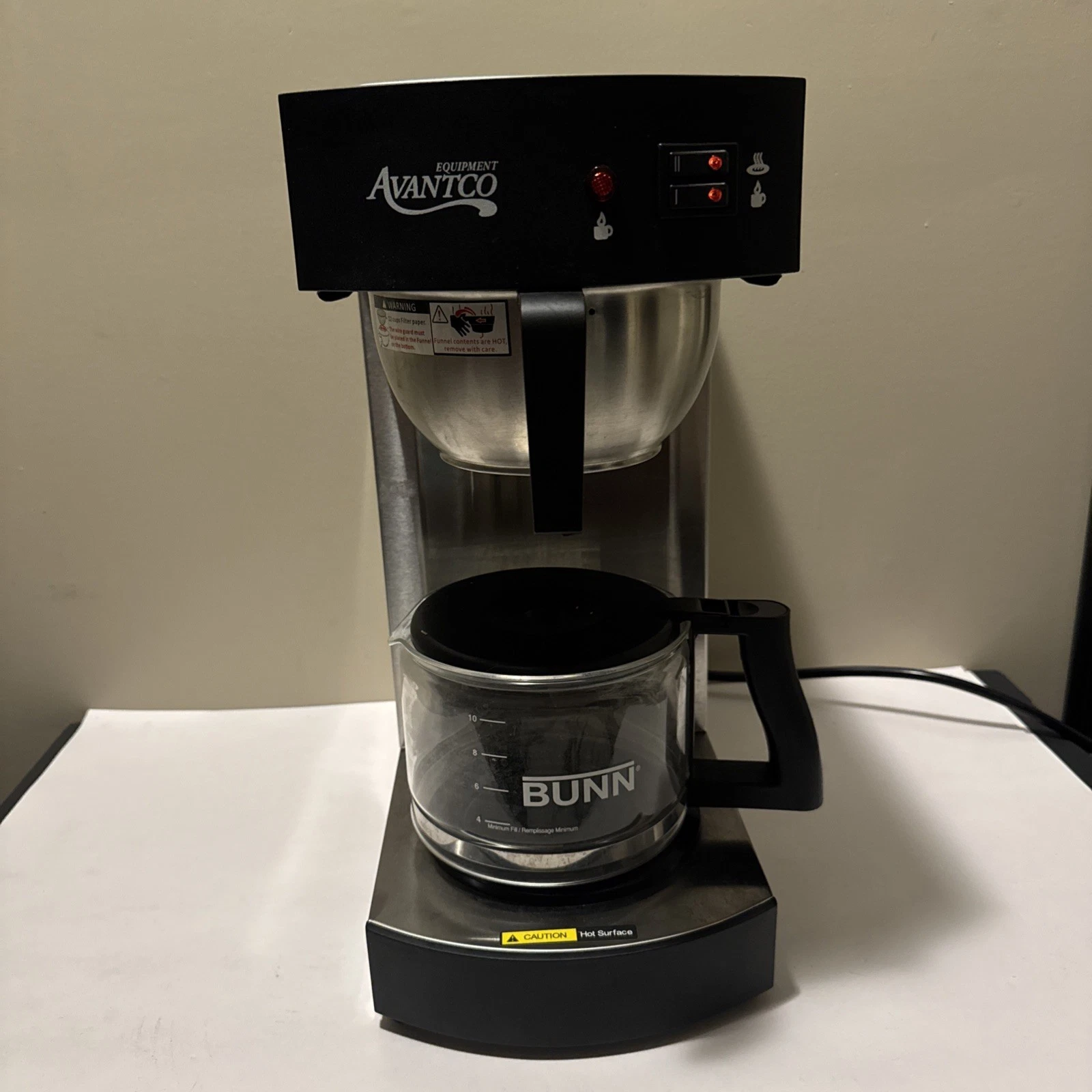 Avantco C10 12 Cup Pourover Commercial Coffee Maker with 2 Warmers- 120V
