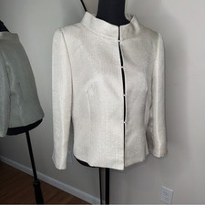 Tahari Arthur S. Levine Silver Metallic Shimmer Diamond Stud Closure Blazer 12