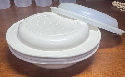 New Vtge Tupperware Ultra 21 Ovenware 3 Pc Set 1 & 2 Cup Bowls W/ Lid Almond EUC