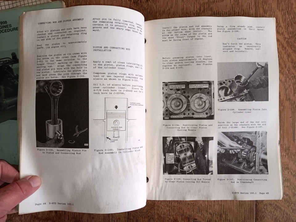 MACK 672 CU. IN. 6 Cylinder Engine Overhaul Repair Shop Workshop Service Manual - Image 3 of 4