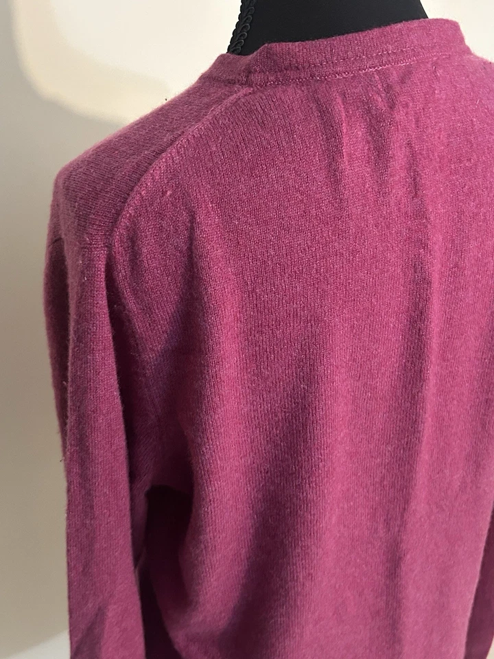 LL Bean Cashmere Sweater Dog Labrador Berry Pink Pull Large Women - Image 4 of 4
