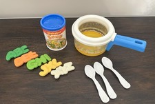 Vintage Fisher Price Fun Food 2111 Simmering Saucepan Alphabet Soup Spoon 1987