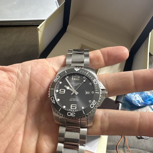 LONGINES HydroConquest L3.781.4 Men's Automatic SS gray Dial 41mm Wristwatch - Picture 3 of 8