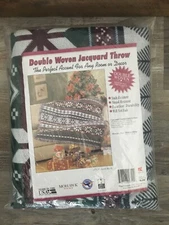 (NEW!) Vintage MOHAWK HOME Double Woven Jacquard Throw 50inx60in