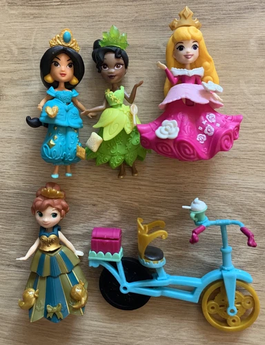 7 Disney Princesses Polly Pocket Dolls Magic Clip MagiClip + Accessories, Anna