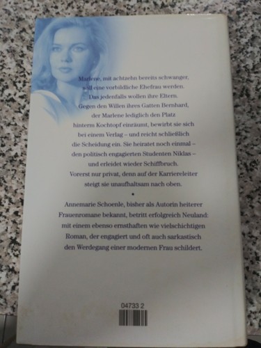 Eine Ungehorsame FRAU - Foto 2 di 3