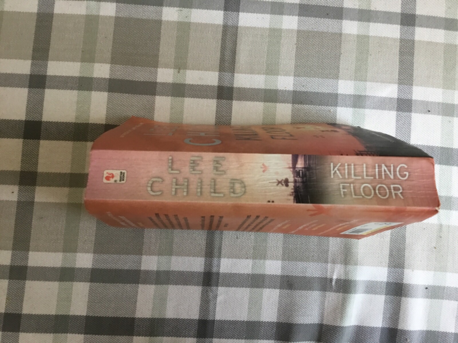 Killing Floor the first Jack Reacher novel by Lee Child 9780553826166