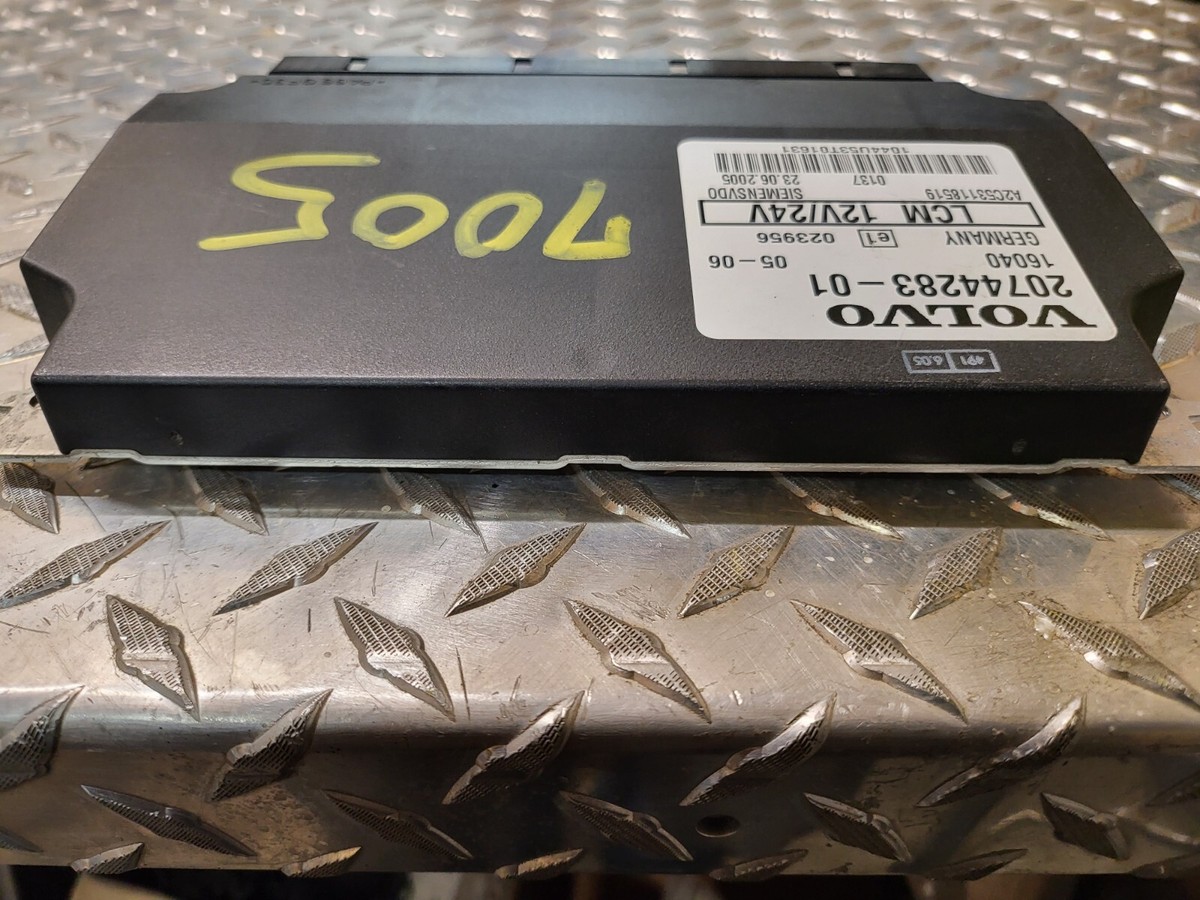 Volvo Light Control Module LCM 20744283-01 | OE Warranty